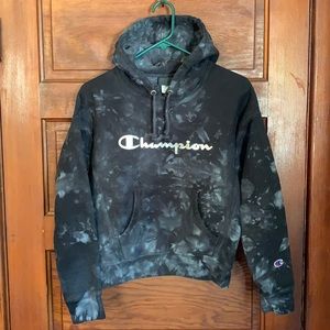 Champion Tie Dyed Sweatshirt Small